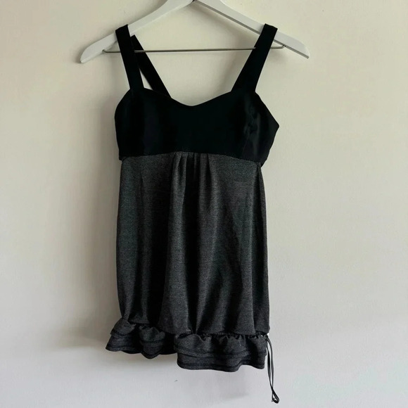Lululemon Run Back On Track black & gray tank top size 6 - Picture 1 of 6